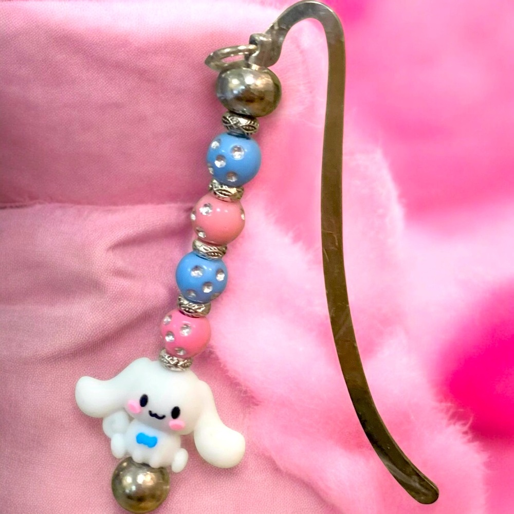Cinnamoroll Beaded Pink & Blue Kids Bookmark hello Kitty family Sanrio